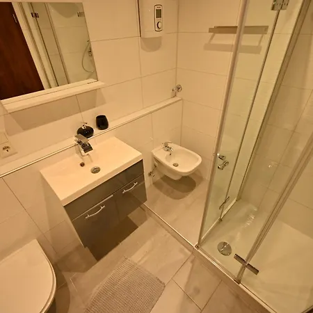 Gemuetliche 2Zimmer Wohnung Zentrums Und Bahnhofnah Baden-Baden Esterno foto