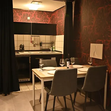 Gemuetliche 2Zimmer Wohnung Zentrums Und Bahnhofnah Baden-Baden Esterno foto